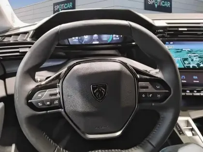 Photo 11 Peugeot 308  SW Hybrid 145 e-DCS6 Allure