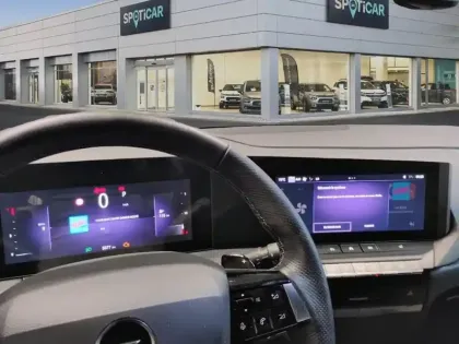 Photo 9 Opel Astra  1.2 Turbo 130 ch BVA8 GS