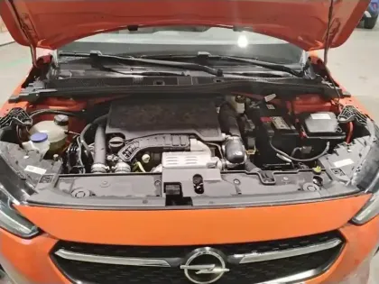 Photo 6 Opel Corsa  1.2 Turbo 100 ch BVM6 Edition