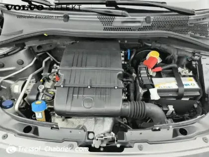 Photo 6 Volvo V60  B4 197 ch DCT7 Plus Style Dark