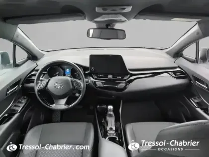 Photo 9 Toyota C-HR  Hybride 2.0L Distinctive