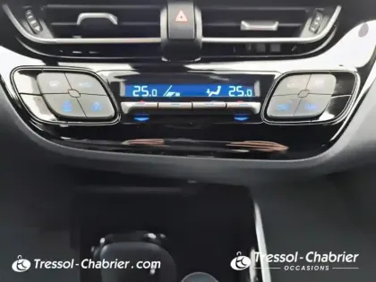 Photo 12 Toyota C-HR  Hybride 2.0L Distinctive