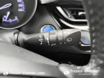 Photo 16 Toyota C-HR  Hybride 2.0L Distinctive