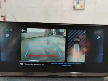 Photo 25 Peugeot 5008  PureTech 130ch S&S EAT8 Allure Pack