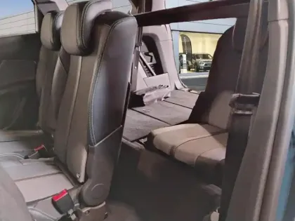 Photo 22 Peugeot 5008  PureTech 130ch S&S EAT8 Allure Pack