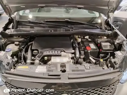 Photo 6 Peugeot 2008  PureTech 130 S&S EAT8 Allure