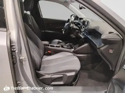 Photo 8 Peugeot 2008  PureTech 130 S&S EAT8 Allure