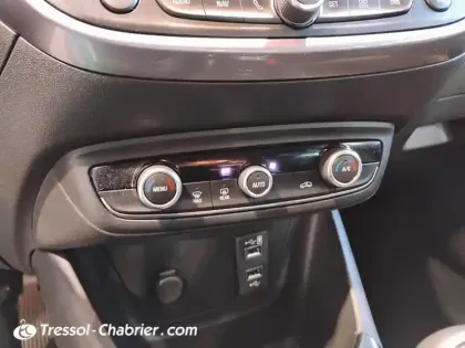 Photo 12 Opel Crossland X  1.2 Turbo 110 ch Innovation