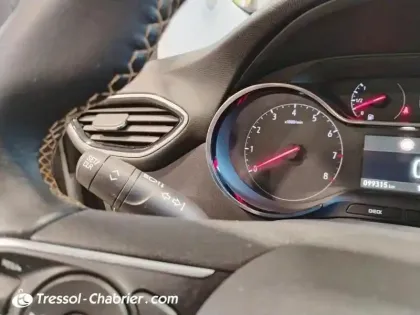 Photo 16 Opel Crossland X  1.2 Turbo 110 ch Innovation