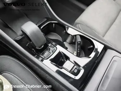 Photo 23 Volvo Xc40  B3 163 ch DCT7 Plus