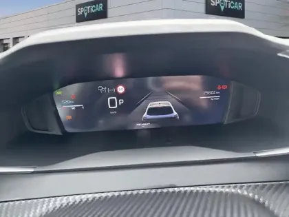 Photo 20 Peugeot 208  Hybrid 110 e-DCS6 Allure