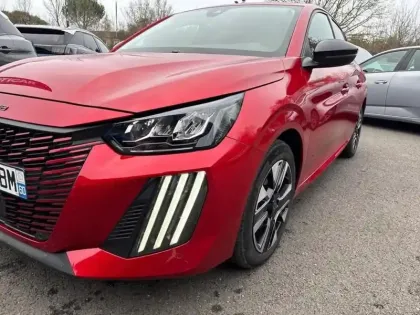 Photo 13 Peugeot 208  Hybrid 110 e-DCS6 Allure