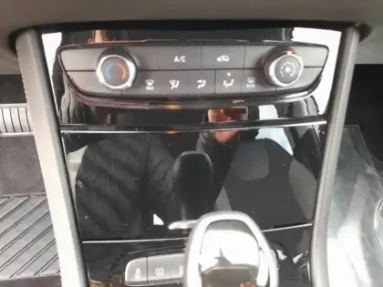 Photo 12 Opel Grandland X  1.2 Turbo 130 ch BVA8 GS Line