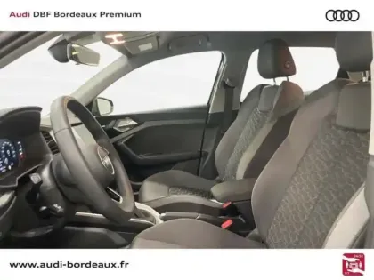 Photo 19 Audi A1 25 TFSI 95 ch S tronic 7 Design