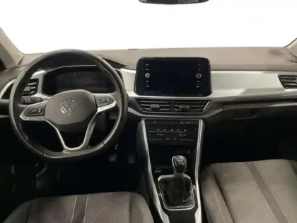 Photo 8 Volkswagen T-roc 1.0 TSI 110 Start/Stop BVM6 Life