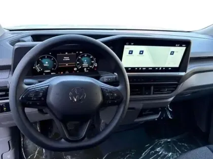 Photo 8 Volkswagen Transporter VAN TDI 170 CH BVA8 4M L1