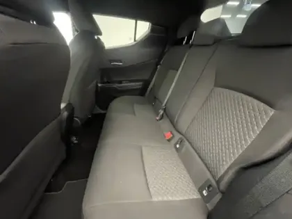 Photo 18 Toyota C-HR 1.8 Hybride 122 Edition