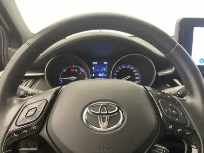Photo 17 Toyota C-HR 1.8 Hybride 122 Edition