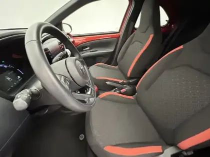 Photo 15 Toyota Aygo 1.0 S-CVT 72 Design