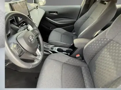 Photo 13 Toyota Corolla Hybride 1.8L 140h Dynamic