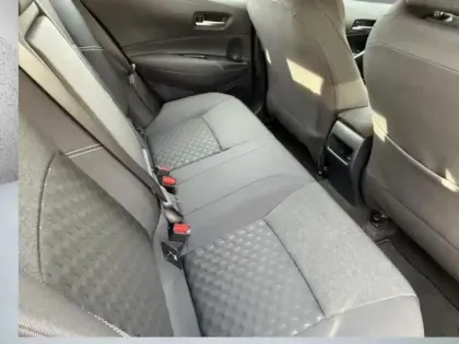 Photo 7 Toyota Corolla Hybride 1.8L 140h Dynamic