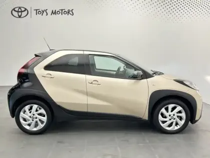 Photo 5 Toyota Aygo 1.0 S-CVT 72 Design Pack Zen + Radars AV/AR