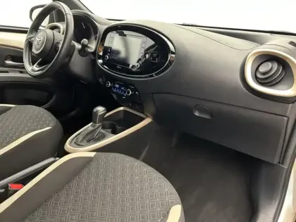 Photo 21 Toyota Aygo 1.0 S-CVT 72 Design Pack Zen + Radars AV/AR