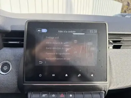 Photo 17 Renault Clio 1.0 TCe 90ch Techno - 24