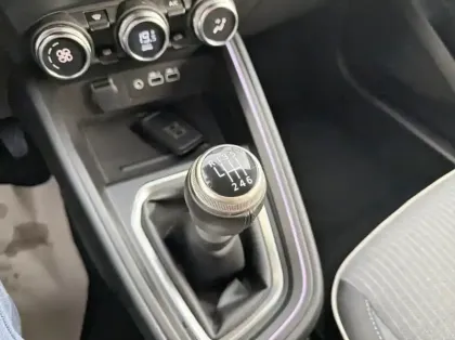 Photo 7 Renault Clio 1.0 TCe 90ch Techno - 24