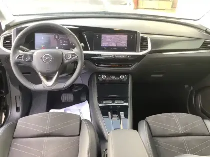 Photo 12 Opel Grandland 1.5 Diesel 130 ch BVA8 Ultimate