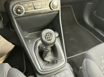 Photo 7 Ford Fiesta 1.0 EcoBoost 125ch mHEV Titanium Business 5p