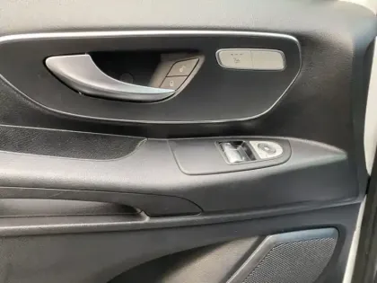 Photo 12 Mercedes Vito 114 CDI Mixto Long fg