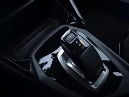 Photo 23 Peugeot 2008 II PureTech 130 S&S EAT8 ACTIVE BUSINESS