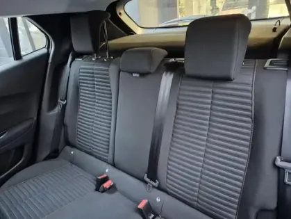 Photo 32 Peugeot 2008 II PureTech 130 S&S EAT8 ACTIVE BUSINESS