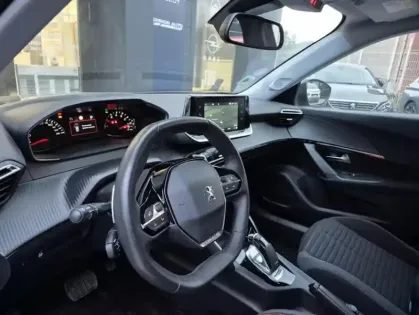 Photo 37 Peugeot 2008 II PureTech 130 S&S EAT8 ACTIVE BUSINESS