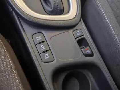 Photo 29 Toyota Yaris Hybride 116h Design PACK CONFORT