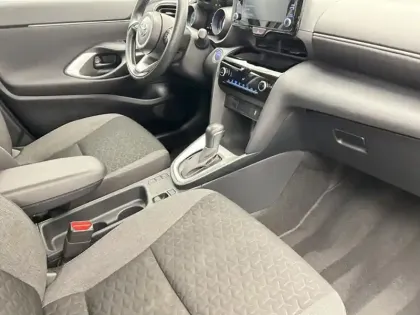 Photo 19 Toyota Yaris 1.5 HYBRID 116H DYNAMIC