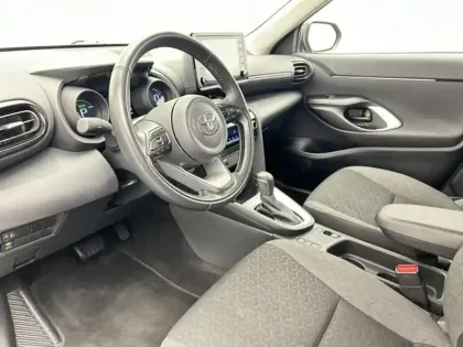 Photo 18 Toyota Yaris 1.5 HYBRID 116H DYNAMIC