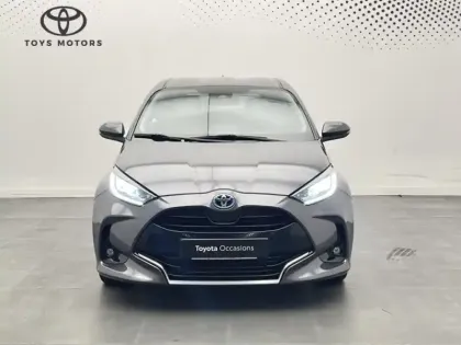Photo 11 Toyota Yaris Hybride 116h Iconic