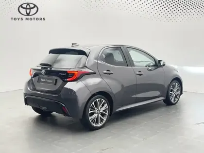 Photo 25 Toyota Yaris Hybride 116h Iconic