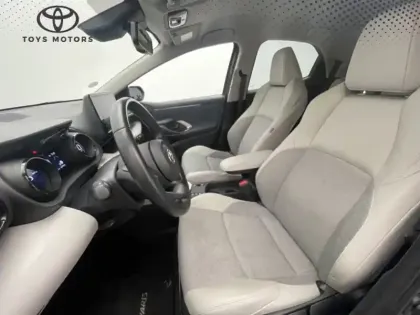 Photo 6 Toyota Yaris Hybride 116h Iconic