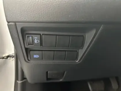 Photo 15 Toyota Yaris 1.5 HYBRID 116H DESIGN