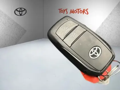 Photo 18 Toyota Yaris 1.5 HYBRID 116H DESIGN