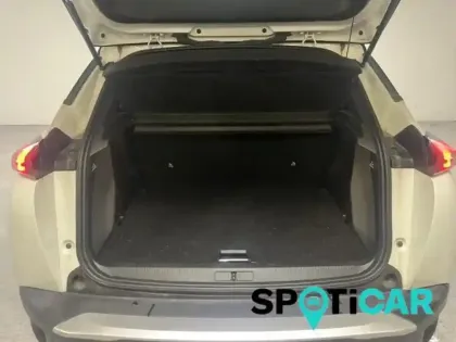 Photo 5 Peugeot 2008  e- 136ch GT