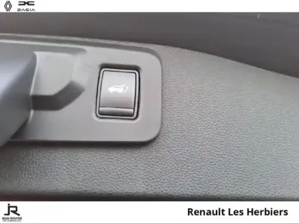 Photo 13 Renault Austral  1.2 E-Tech full hybrid 200ch Iconic esprit Alpine- 23