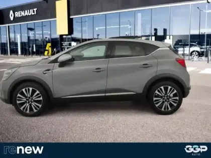 Photo 10 Renault Captur  1.3 TCe 140ch FAP Initiale Paris EDC -21B