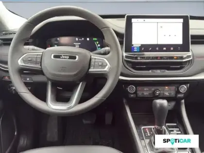 Photo 8 Jeep Compass  1.3 Turbo T4 240ch PHEV 4xe Trailhawk AT6 eAWD