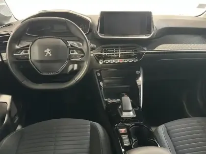 Photo 7 Peugeot 208  e- 136ch Style