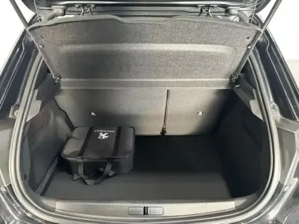 Photo 5 Peugeot 208  e- 136ch Style