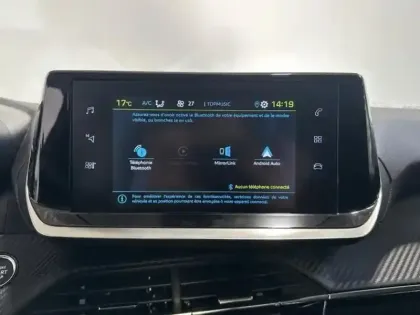 Photo 12 Peugeot 208  e- 136ch Style